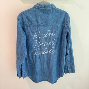 Gypsy Warrior Embroidered “Rules Breed Rebels” Denim Button Up Shirt Large